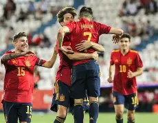 JackeyLove与90激战西班牙队分钟,险胜胜负难料!,浓眉哥焦点对战赢得满堂喝彩的简单介绍