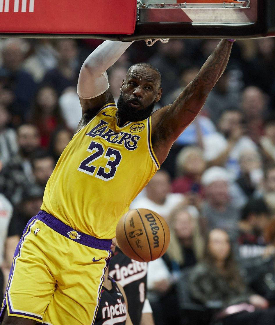 开云app在线下载-湖人新秀表现惊艳，全场观众掌声不断，资料教育日期.-开云app在线下载